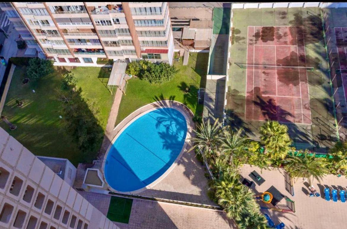 Apartamento Turistico La Pinta Planta 18 Benidorm Luaran gambar