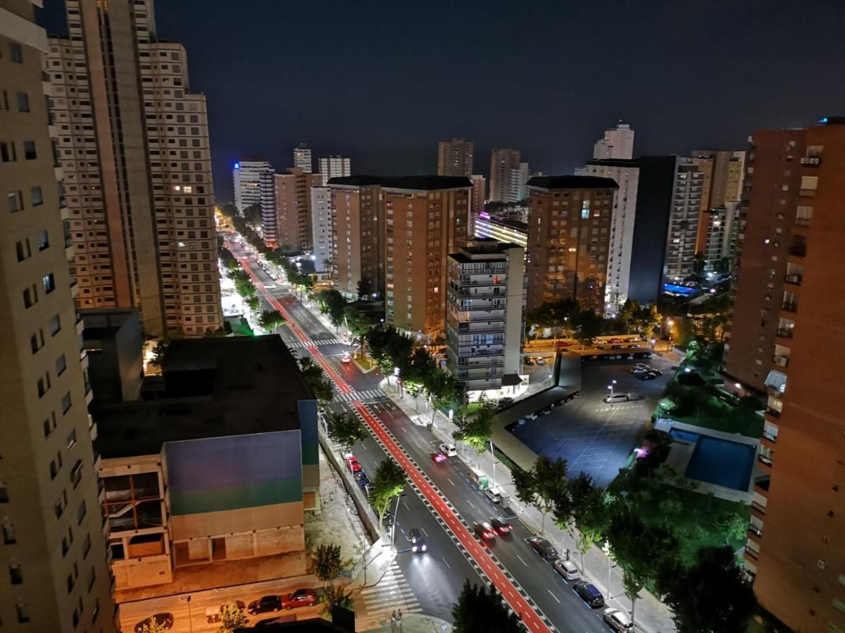 Apartamento Turistico La Pinta Planta 18 Benidorm Luaran gambar