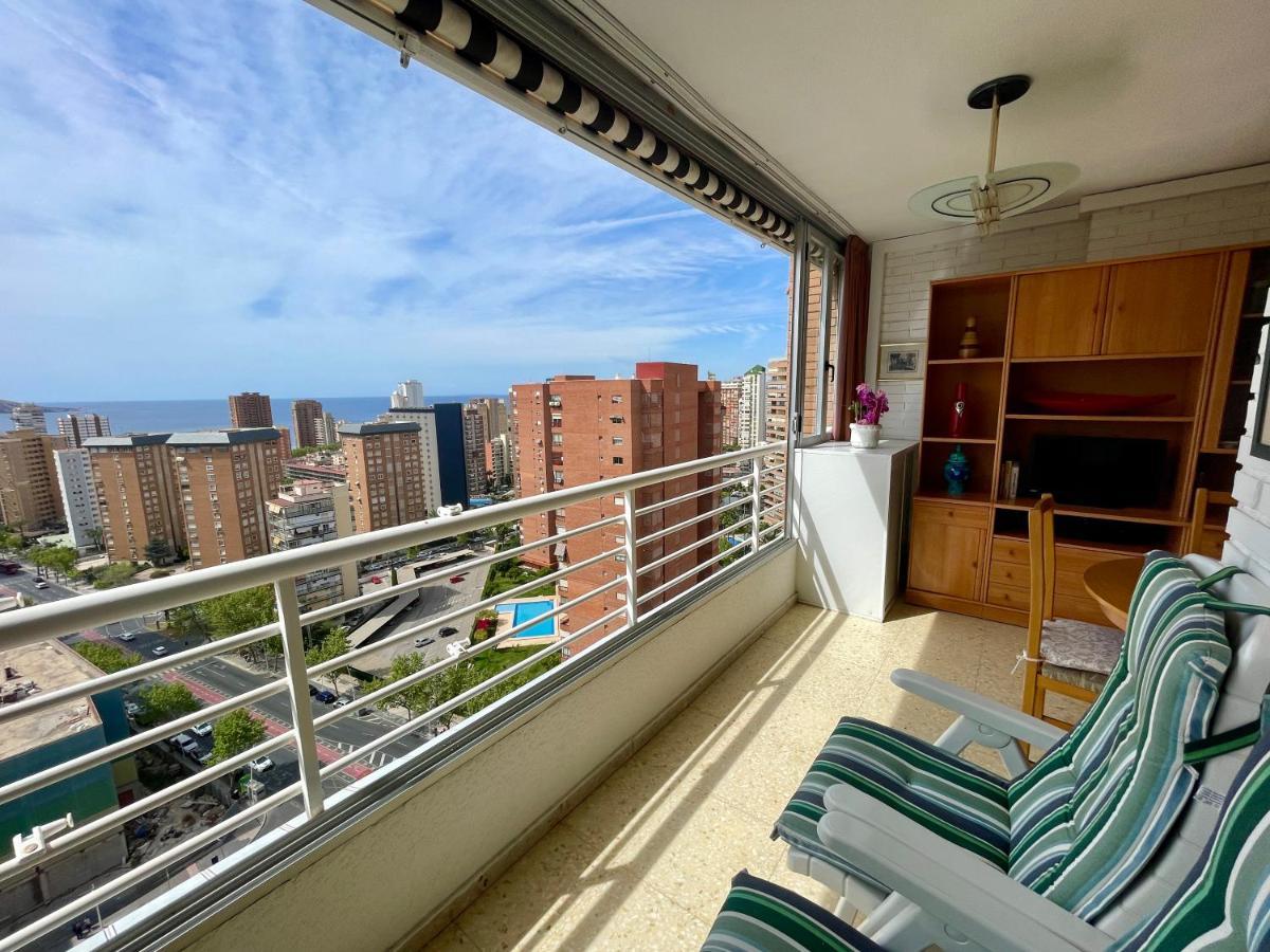 Apartamento Turistico La Pinta Planta 18 Benidorm Luaran gambar